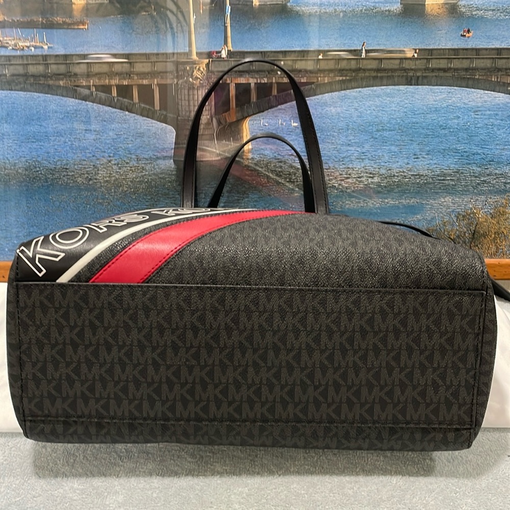 Michael Kors Tote - Picture 7 of 10